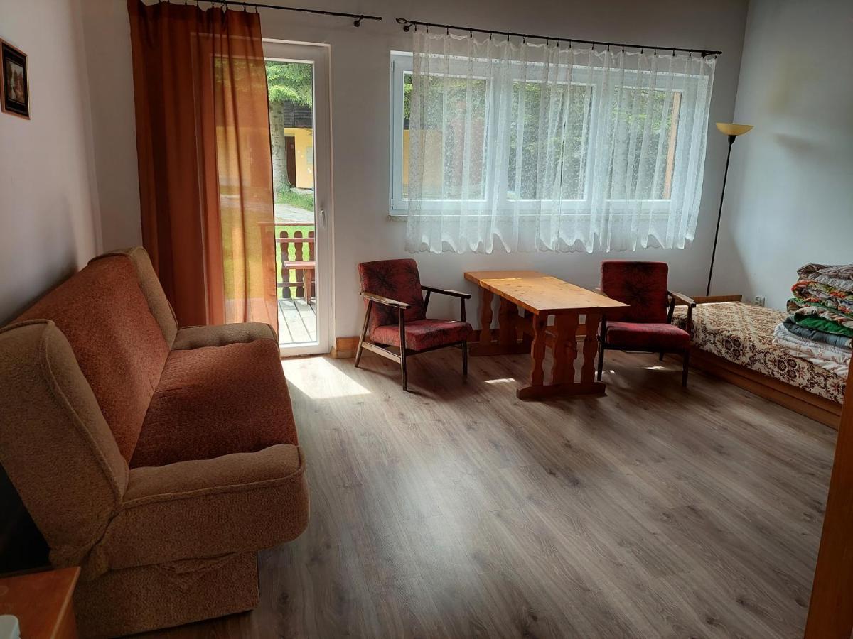 Osrodek Wypoczynkowy " Bieszczady" Hotel Myczkowce Kültér fotó
